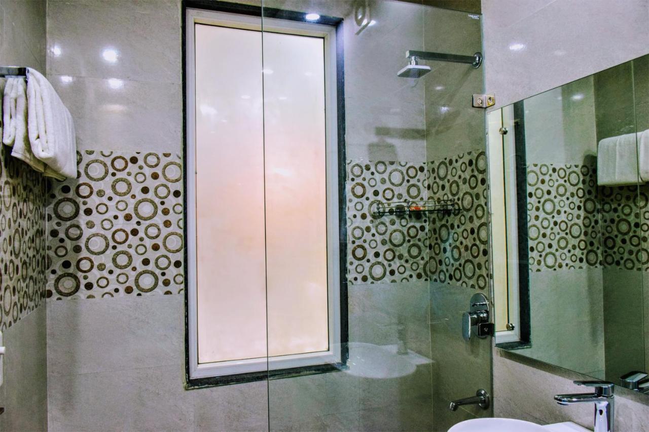 Hotel When In Gurgaon - Opposite To Artemis Hospital Luaran gambar