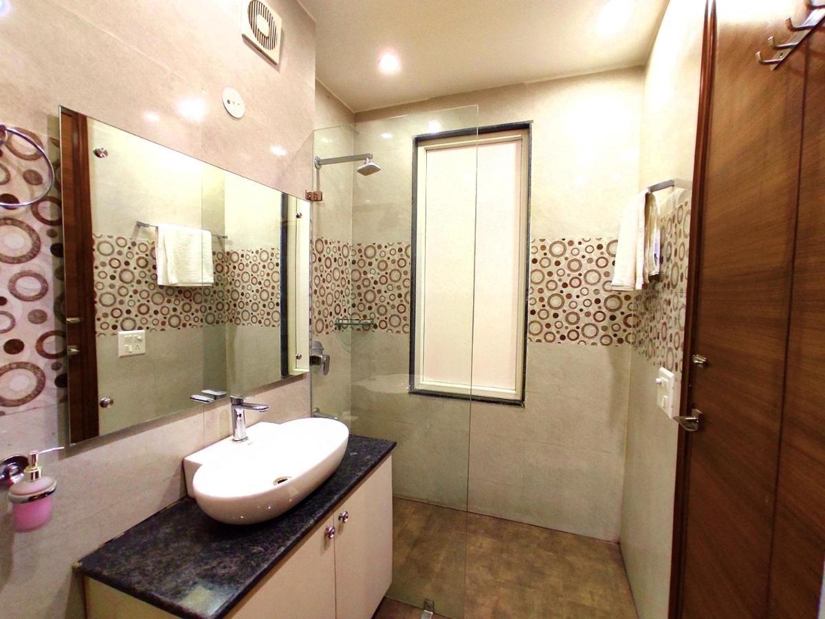 Hotel When In Gurgaon - Opposite To Artemis Hospital Luaran gambar
